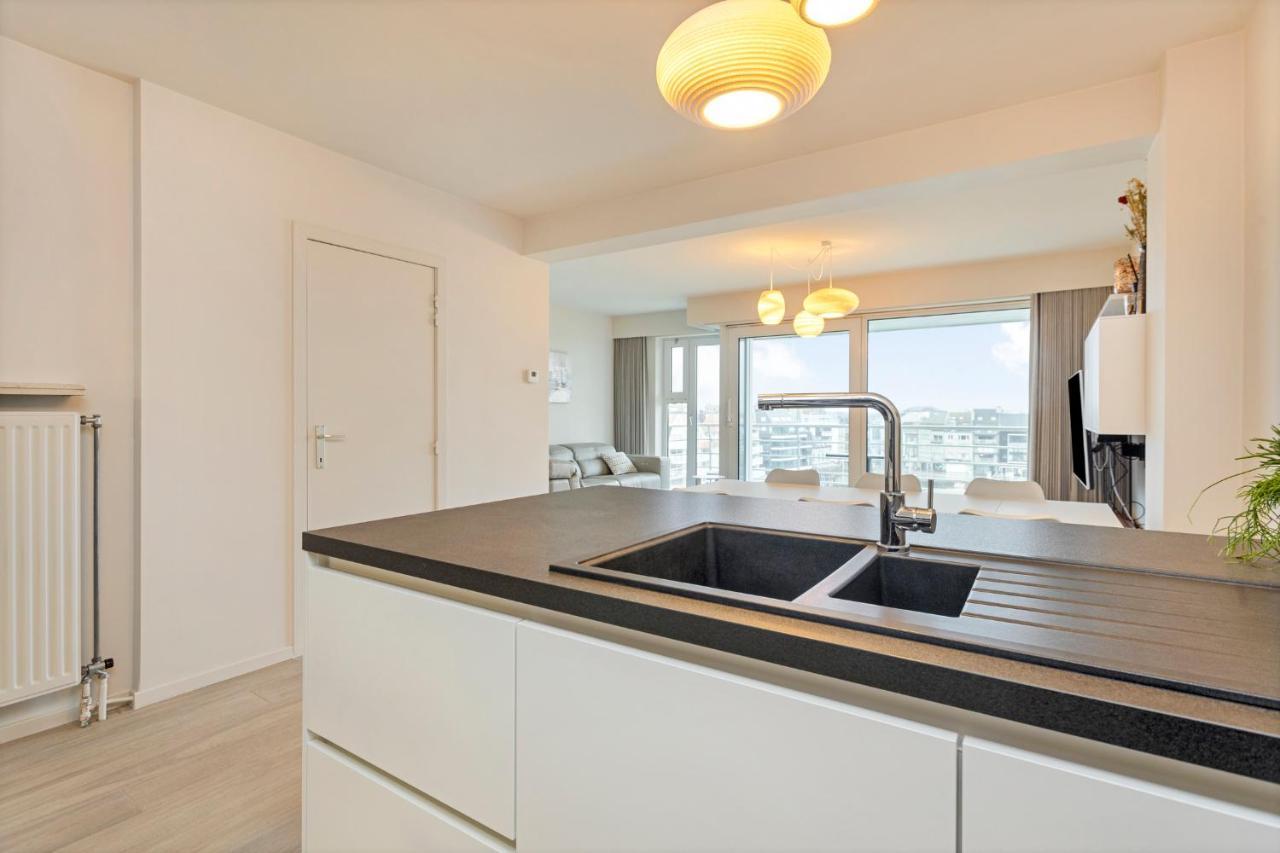 Ruim Appartement Aan De Jachthaven Blankenberge Exterior photo
