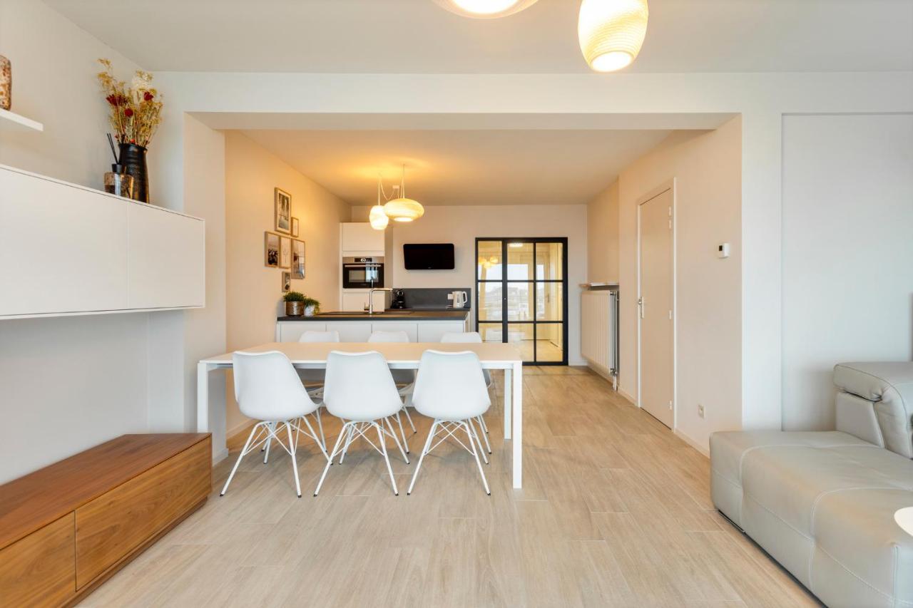 Ruim Appartement Aan De Jachthaven Blankenberge Exterior photo